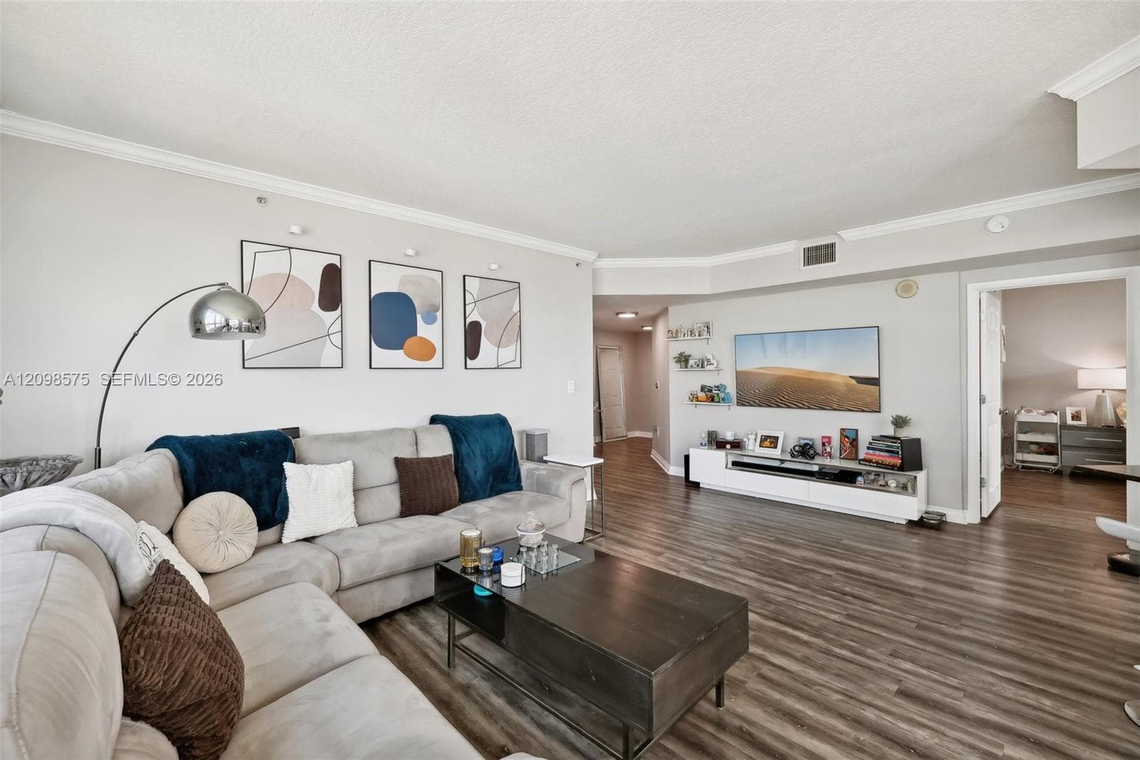 Cite on the Bay East · #1401 in Miami - Photo 5
