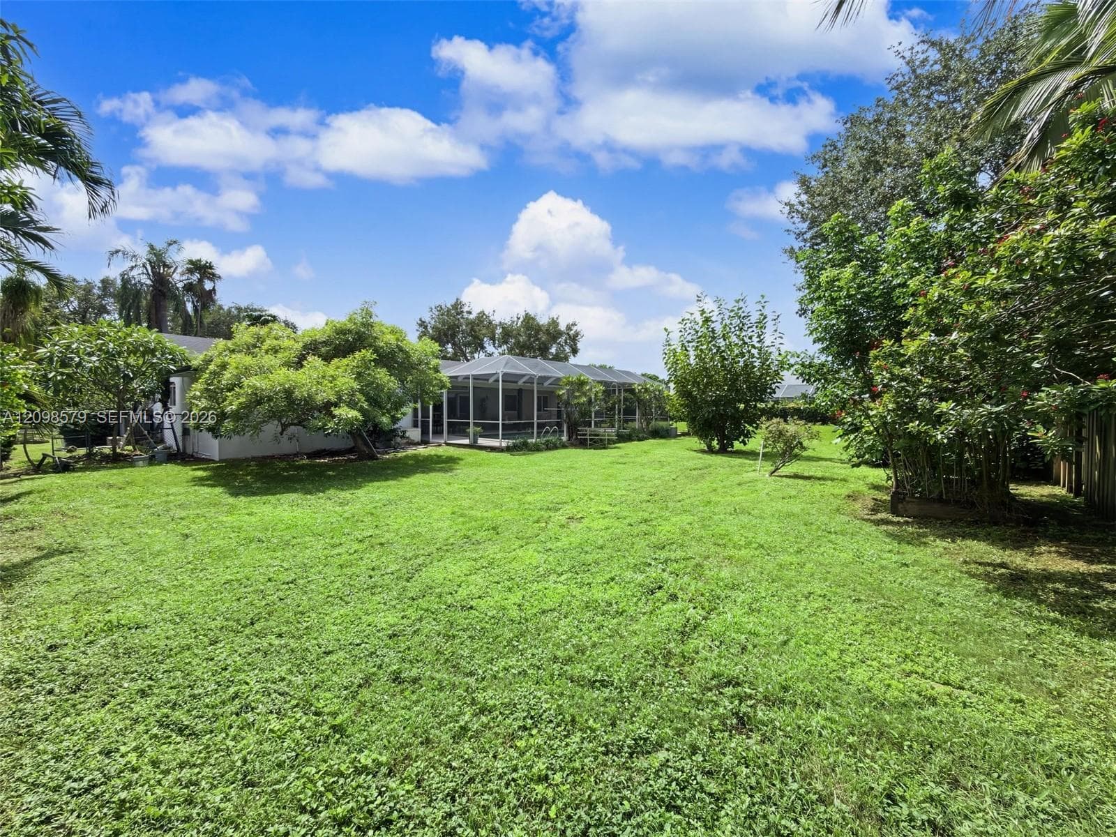 7605 SW 179th Ter photo 45