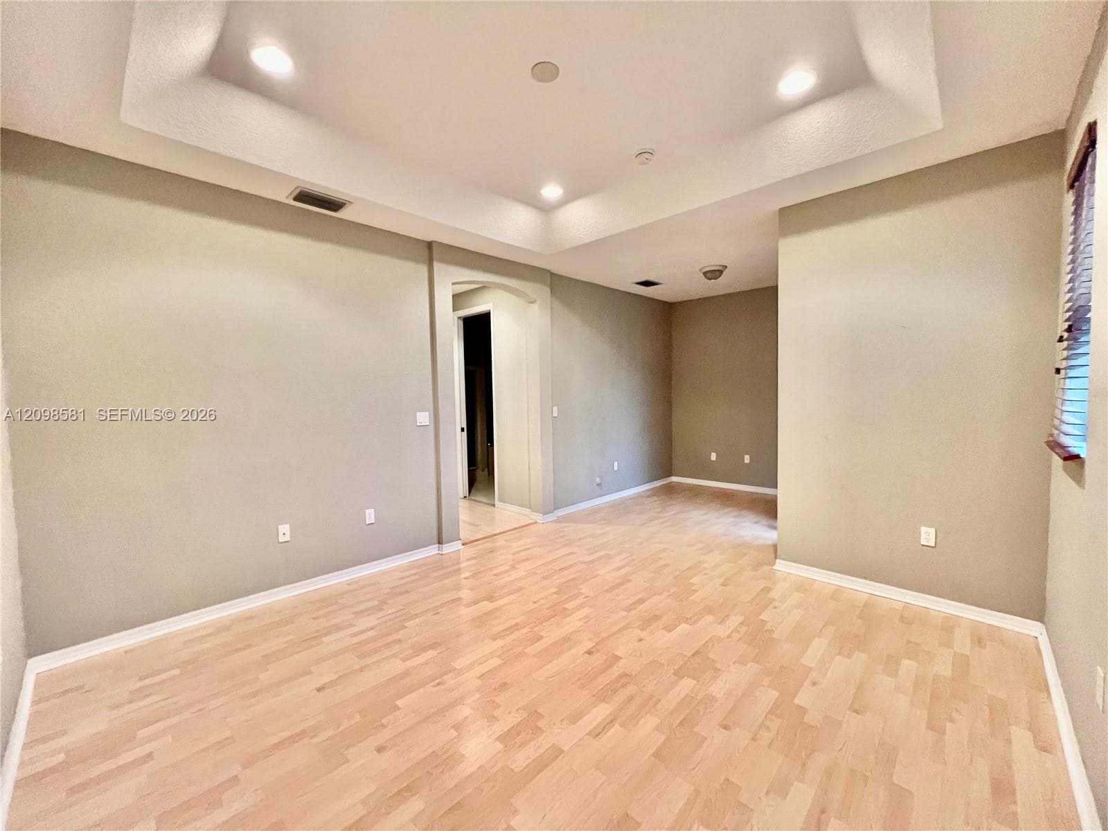 646 NE 35th Ave #646 photo 34