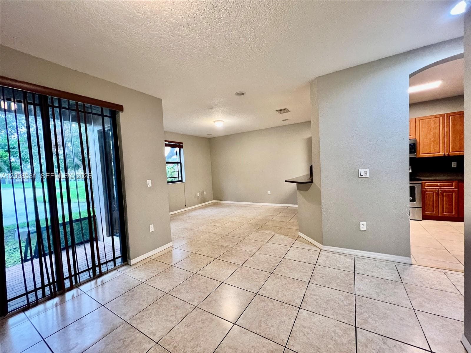 646 NE 35th Ave #646 photo 14