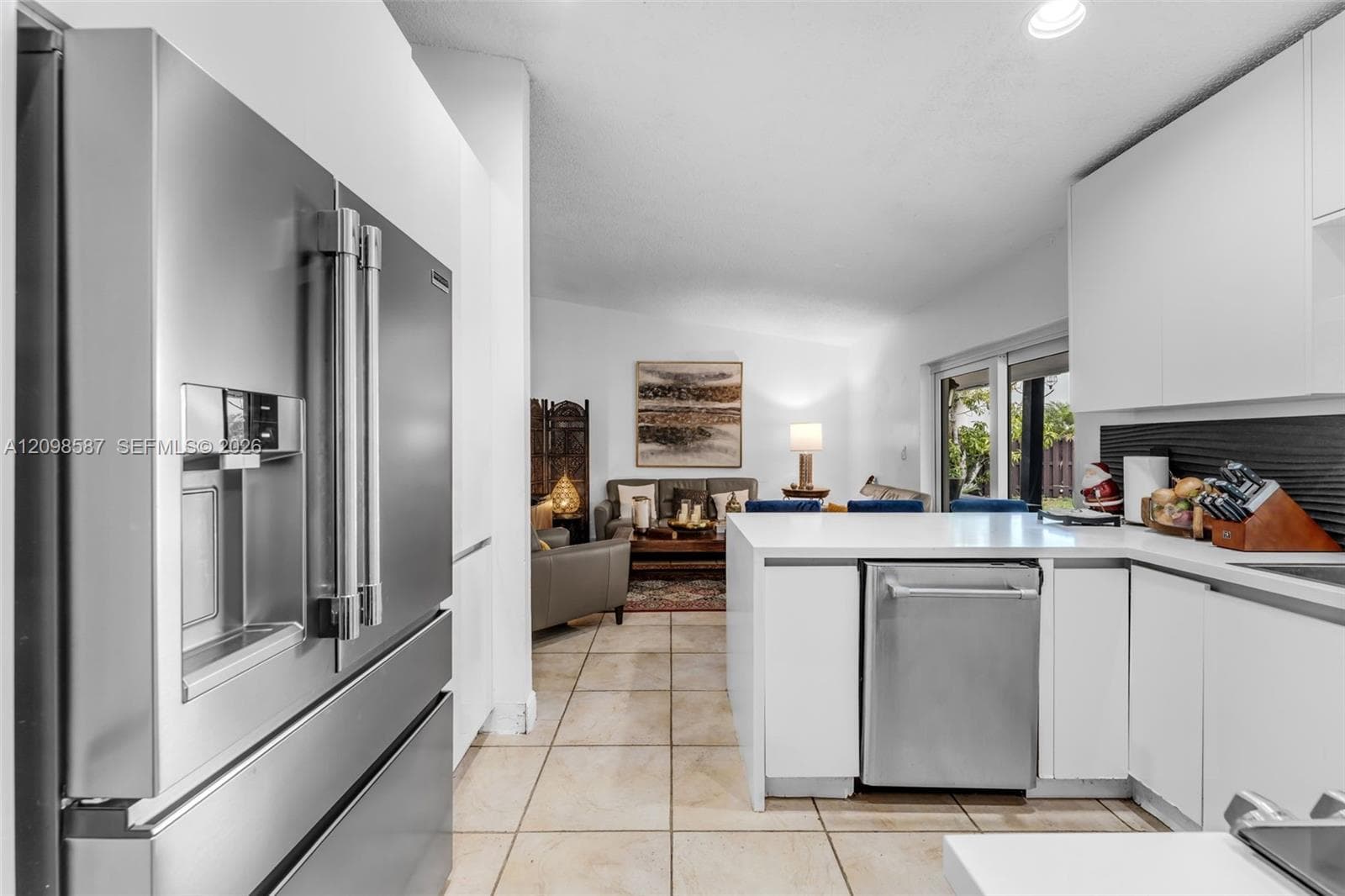 15325 SW 54th Ter photo 8
