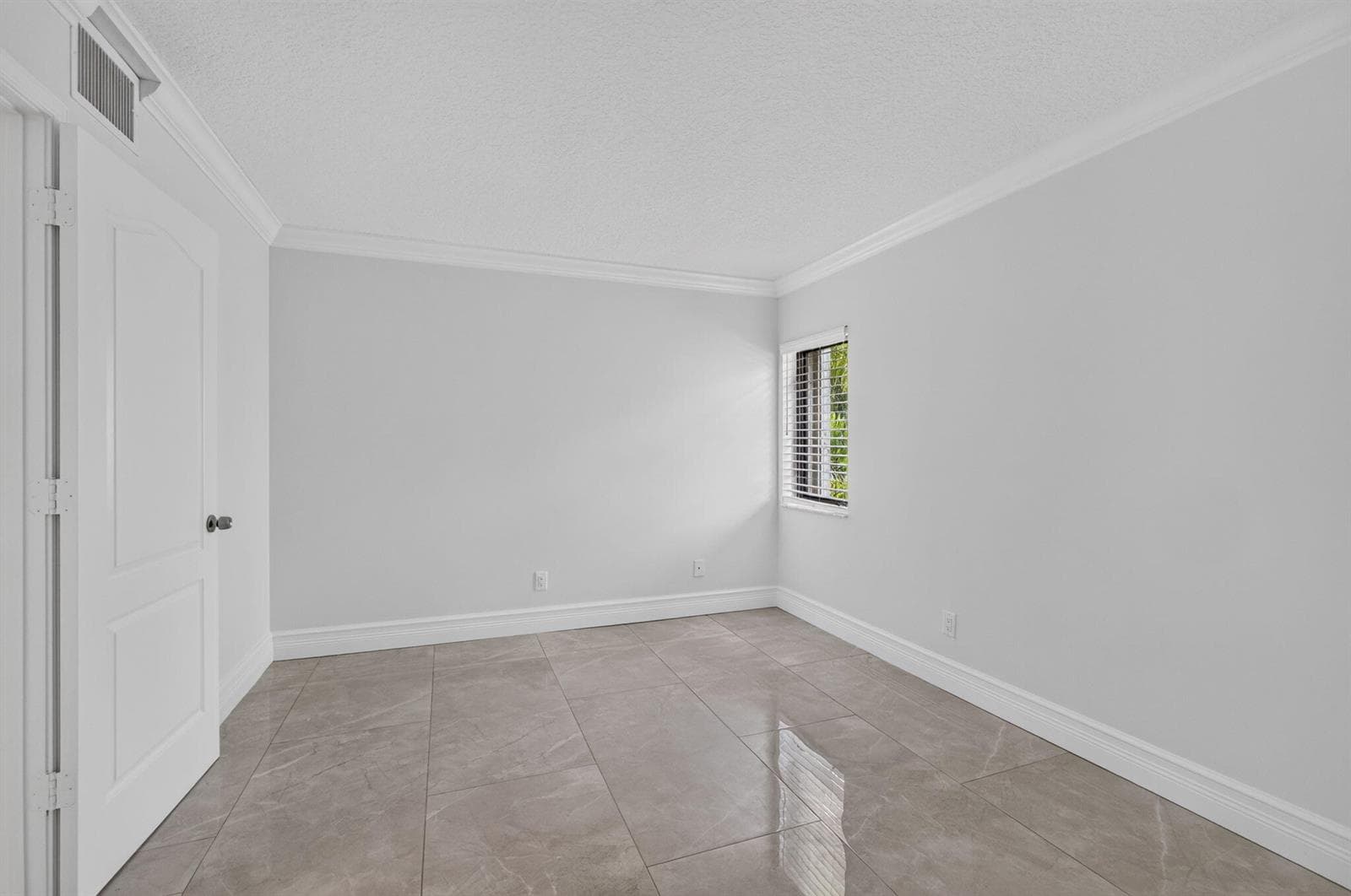 32-web-or-mls-5D1A7273