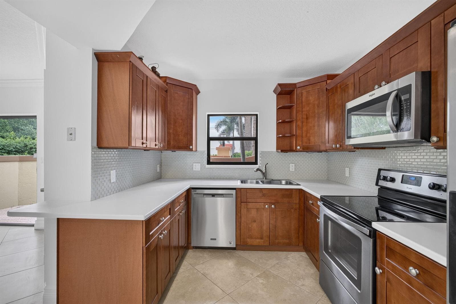 19-web-or-mls-5D1A7209