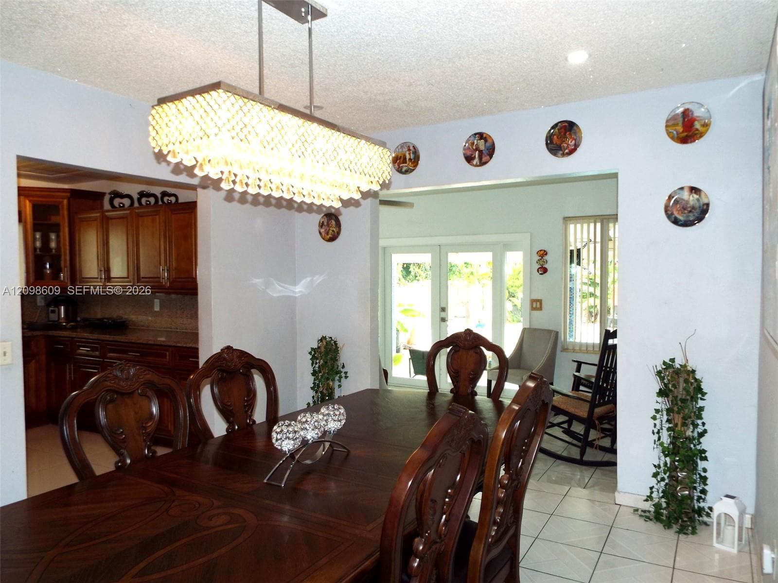 285 NW 48th Pl photo 9