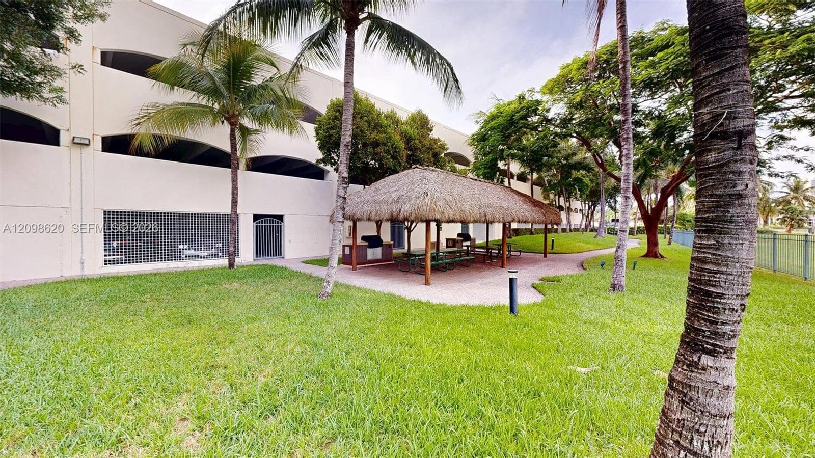 Turnberry On The Green · #2505 in Aventura - Photo 42