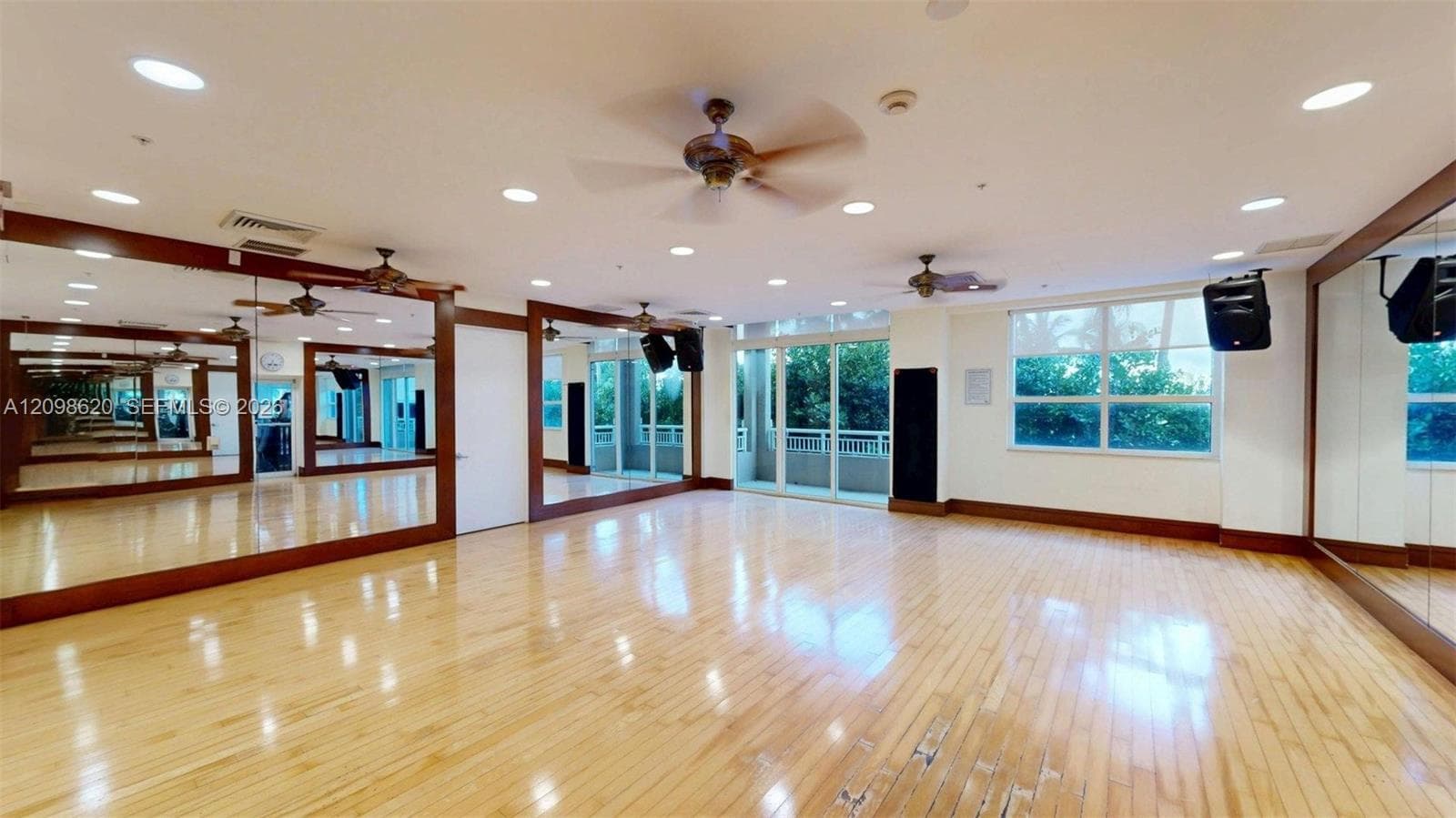 Turnberry On The Green · #2505 in Aventura - Photo 21
