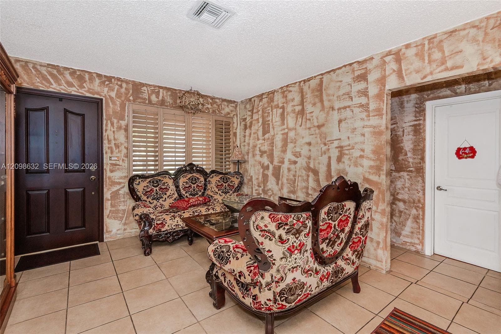 3530 Oak Ave photo 4