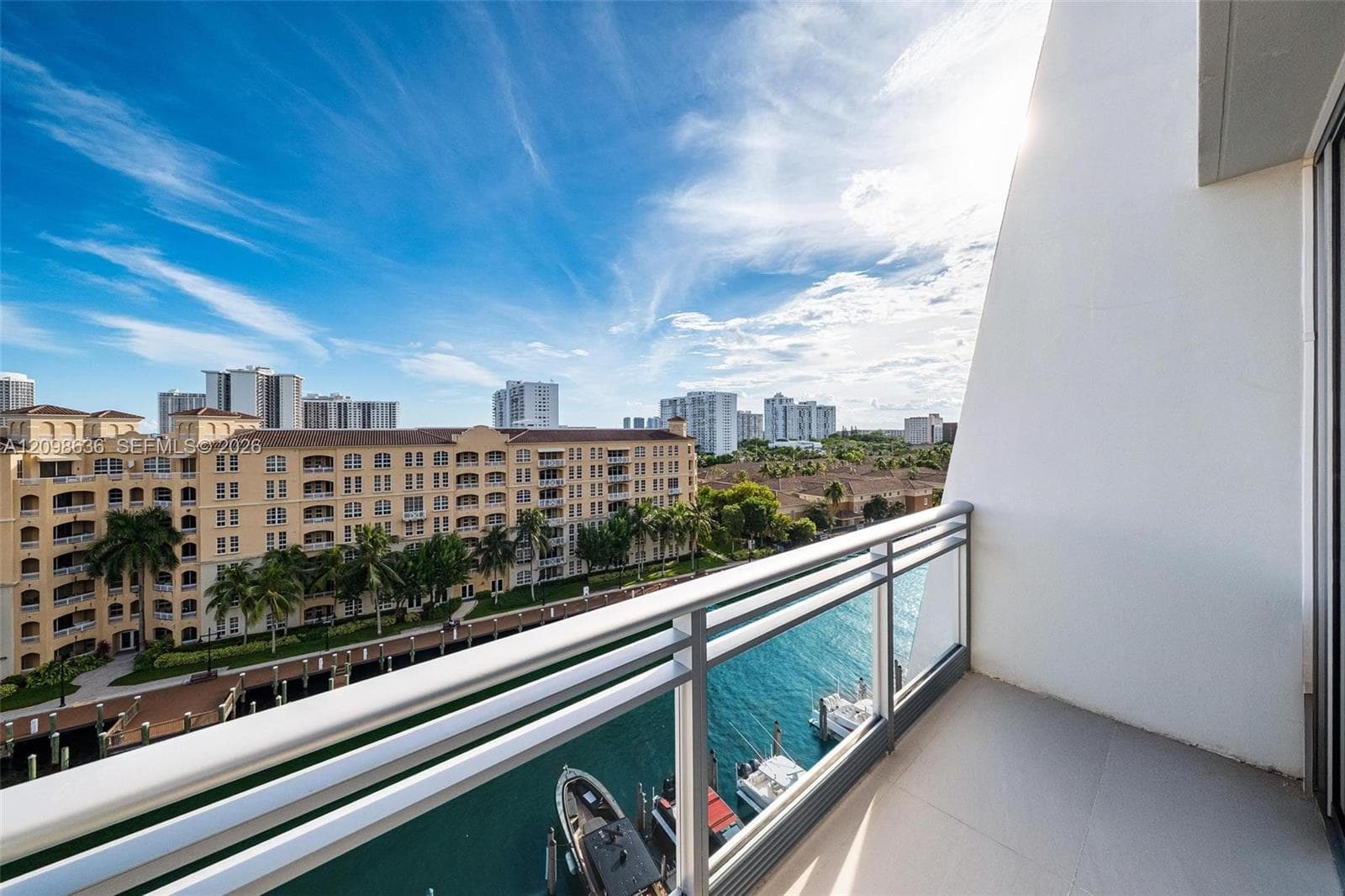 Artech · #524 in Aventura - Photo 27