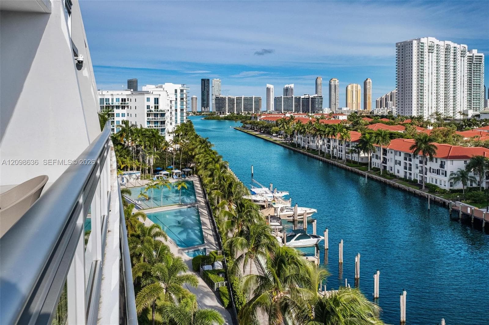 Artech · #524 in Aventura - Photo 24
