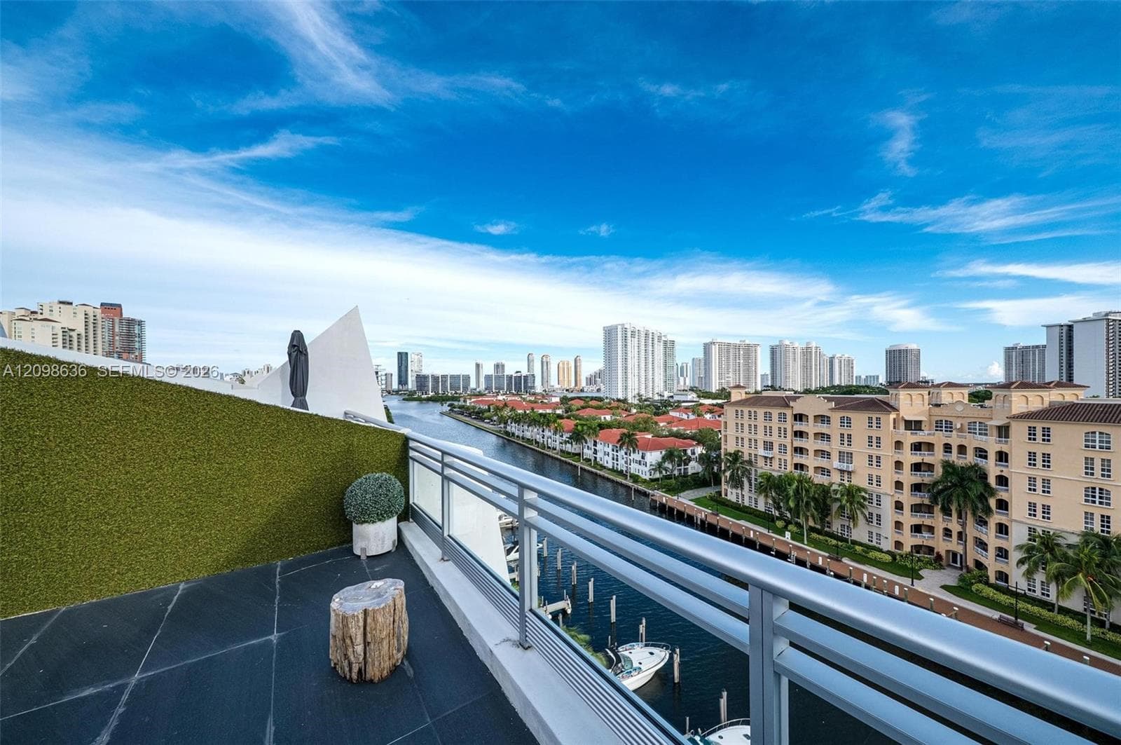 Artech · #524 in Aventura - Photo 40