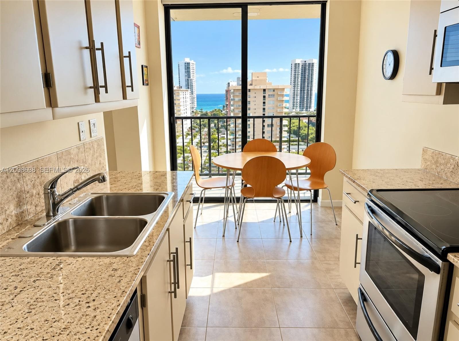 WINSTON TOWERS 700 CONDO · #2412 in Sunny Isles Beach - Photo 13
