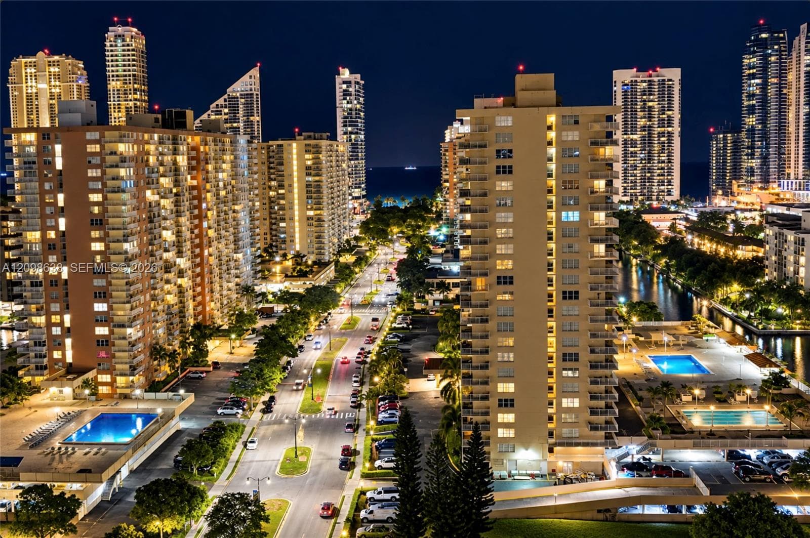 WINSTON TOWERS 700 CONDO · #2412 in Sunny Isles Beach - Photo 17