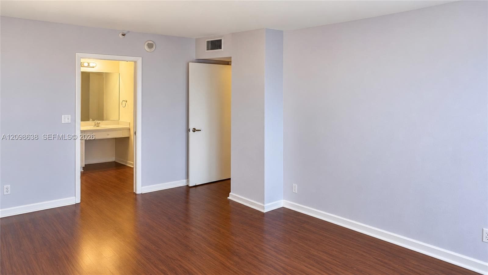 WINSTON TOWERS 700 CONDO · #2412 in Sunny Isles Beach - Photo 7