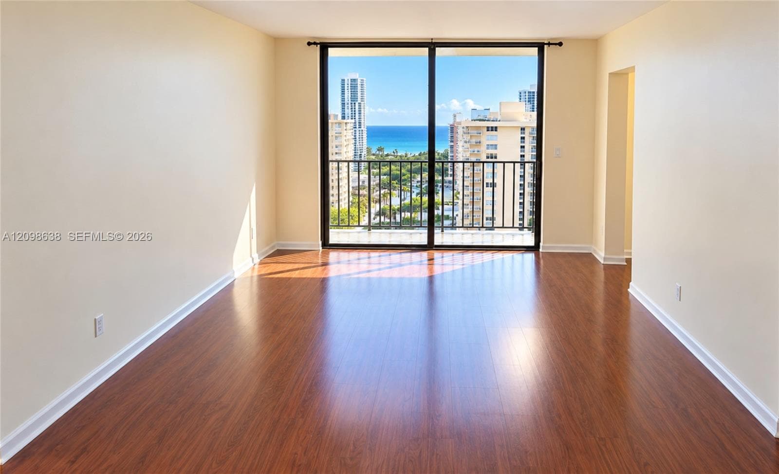 WINSTON TOWERS 700 CONDO · #2412 in Sunny Isles Beach - Photo 3