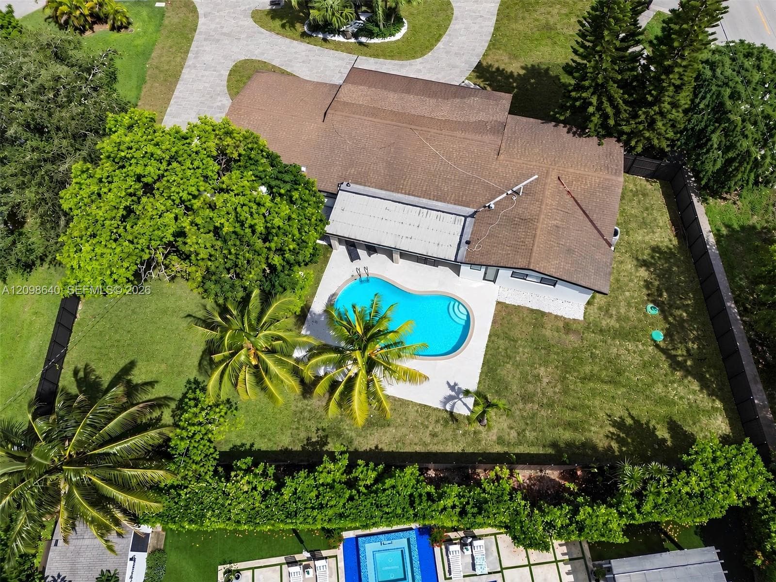 8200 SW 164th St photo 42