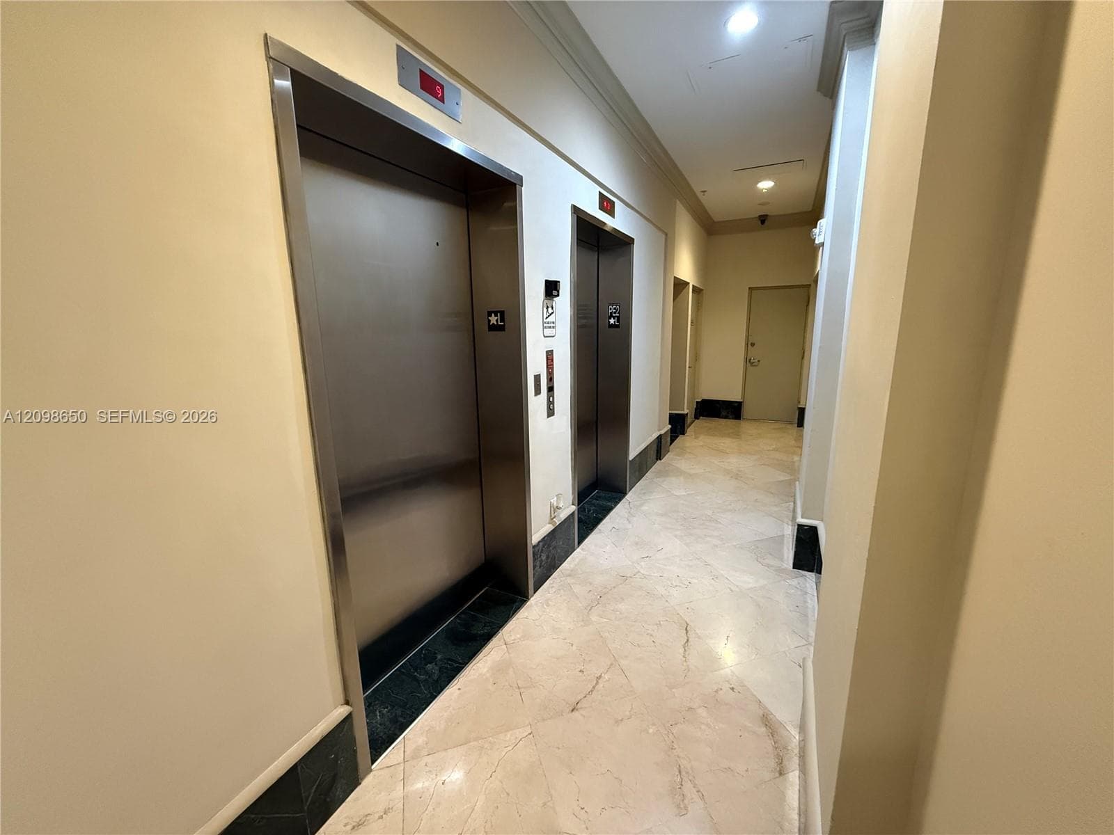 BRICKELL WAY CONDO · #202 in Miami - Photo 6