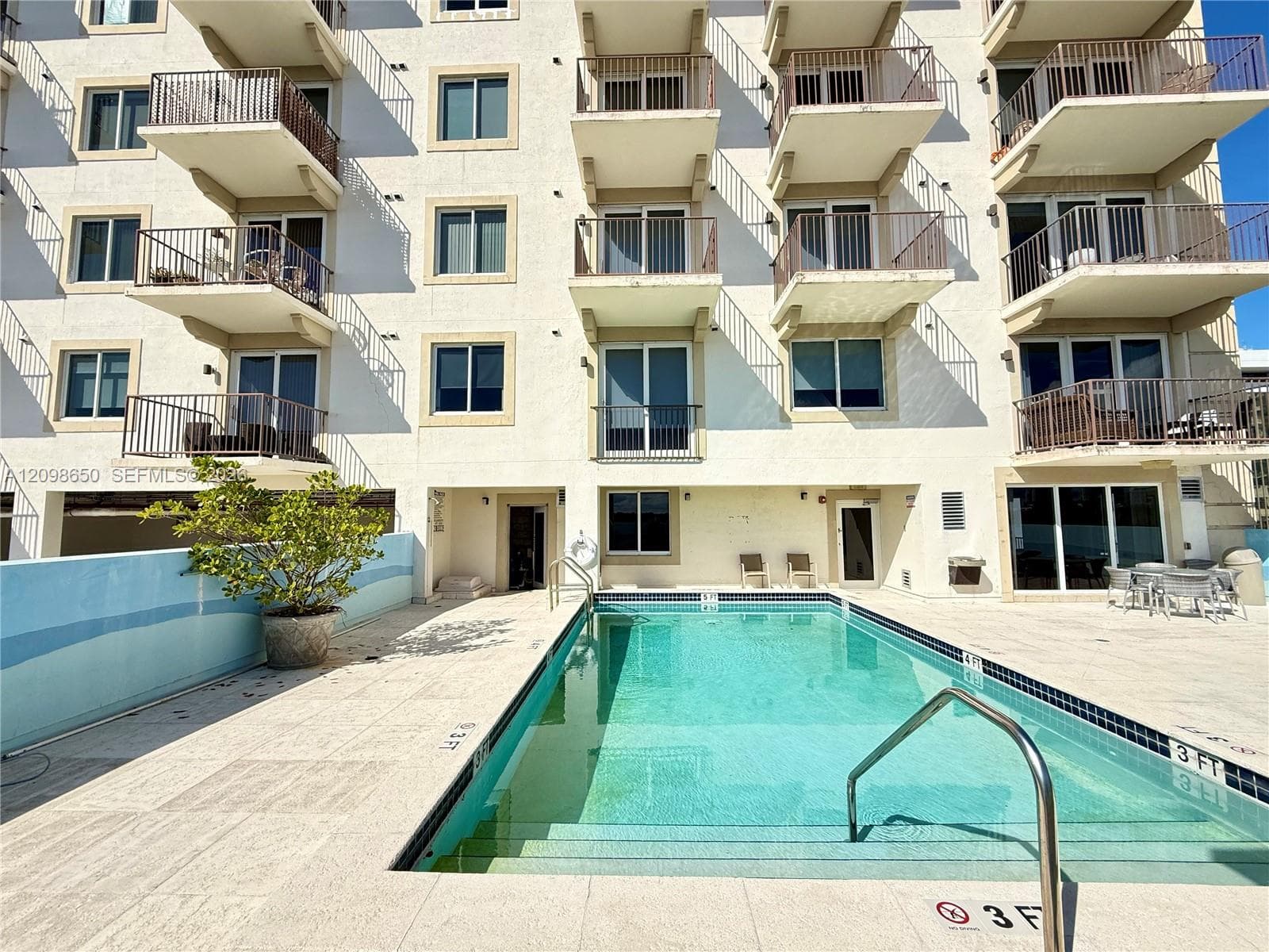 BRICKELL WAY CONDO · #202 in Miami - Photo 33