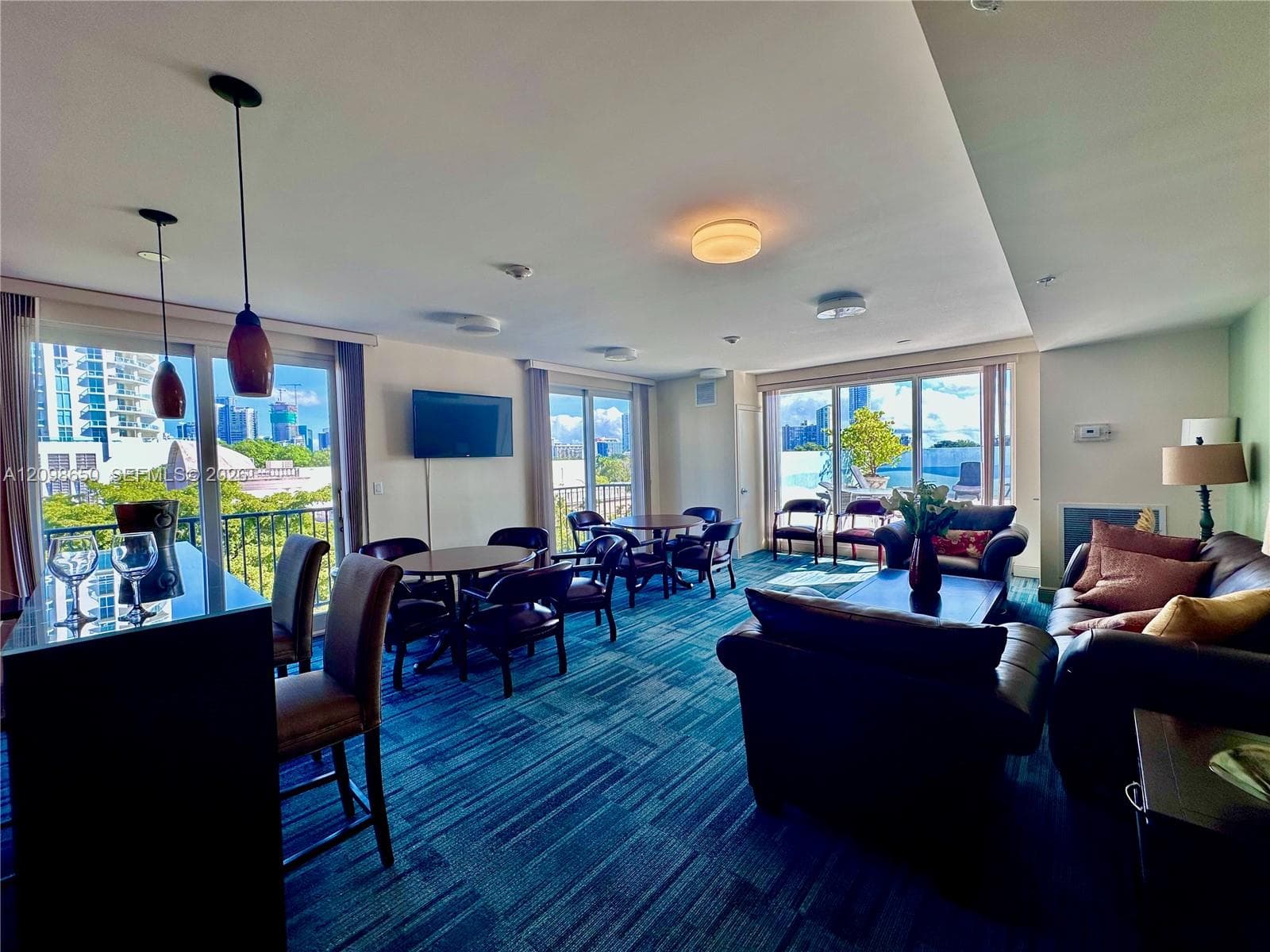 BRICKELL WAY CONDO · #202 in Miami - Photo 31