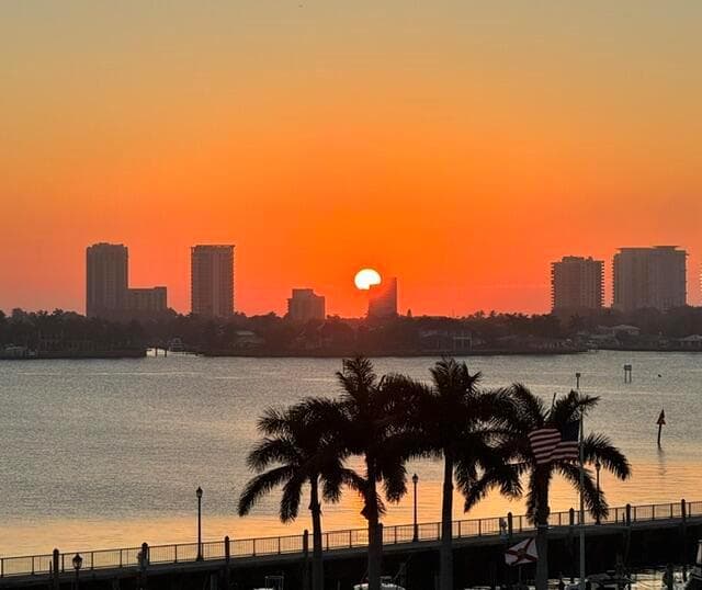 BREATHTAKING SUNRISE FROM BALCONY