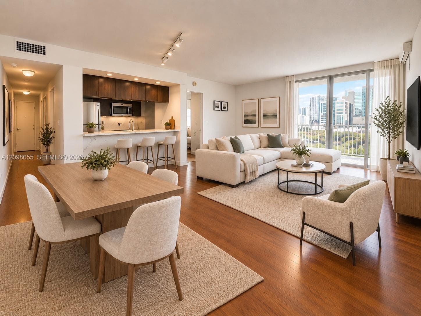MADISON DOWNTOWN CONDO · #W-1004 in Miami - Photo 2