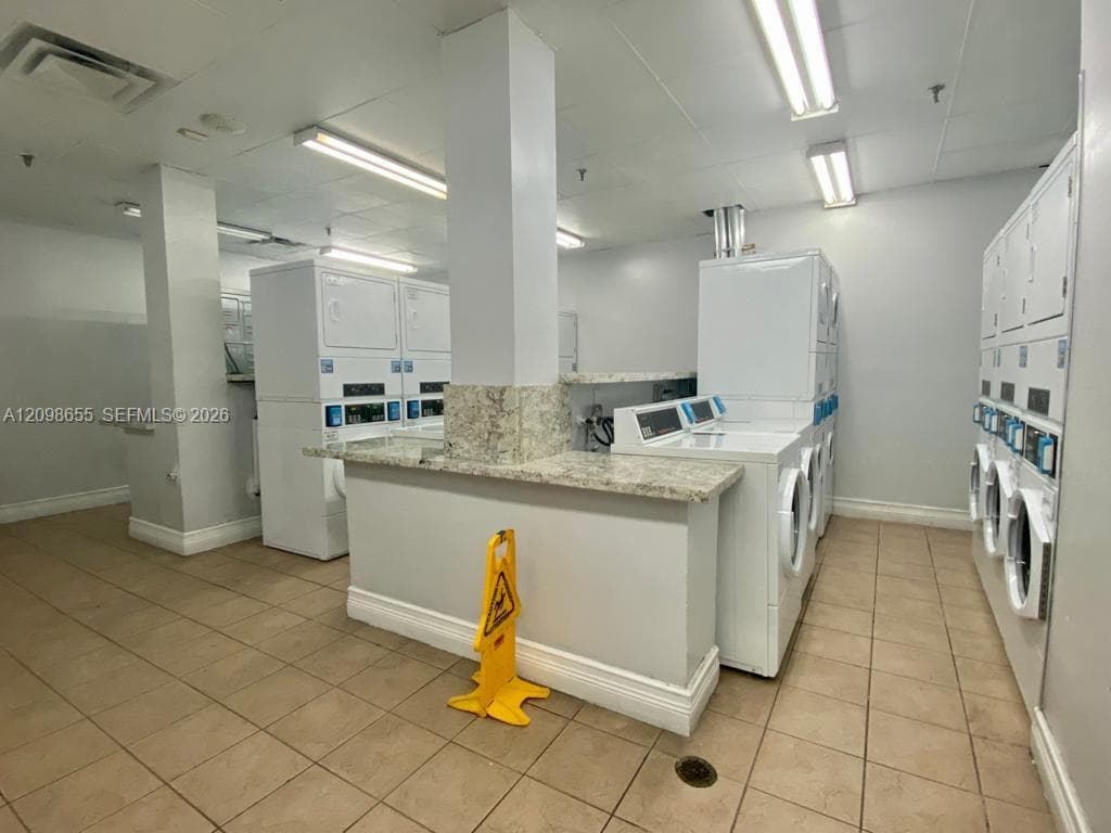 MADISON DOWNTOWN CONDO · #W-1004 in Miami - Photo 21