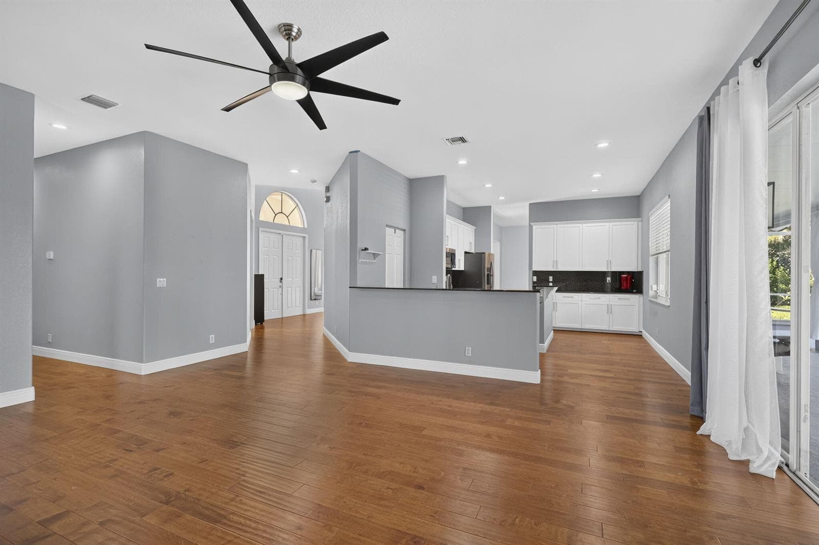 31-web-or-mls-BS1A4237