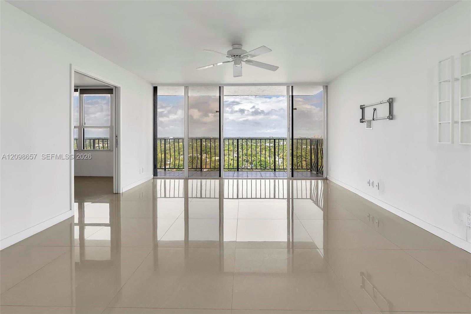 THE PALM BAY YACHT CLUB C · #1408 in Miami - Photo 2