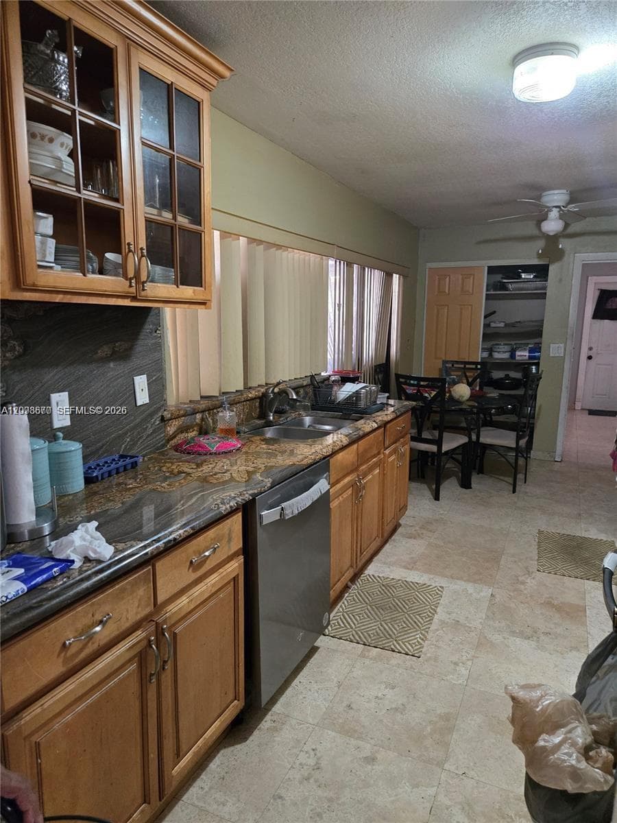 13377 SW 46th Ln photo 7