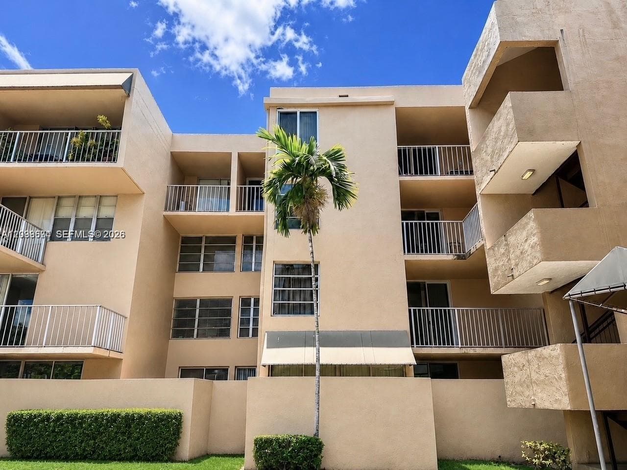 THE TERRACES CONDO PH II · #D103 in Miami - Photo 1