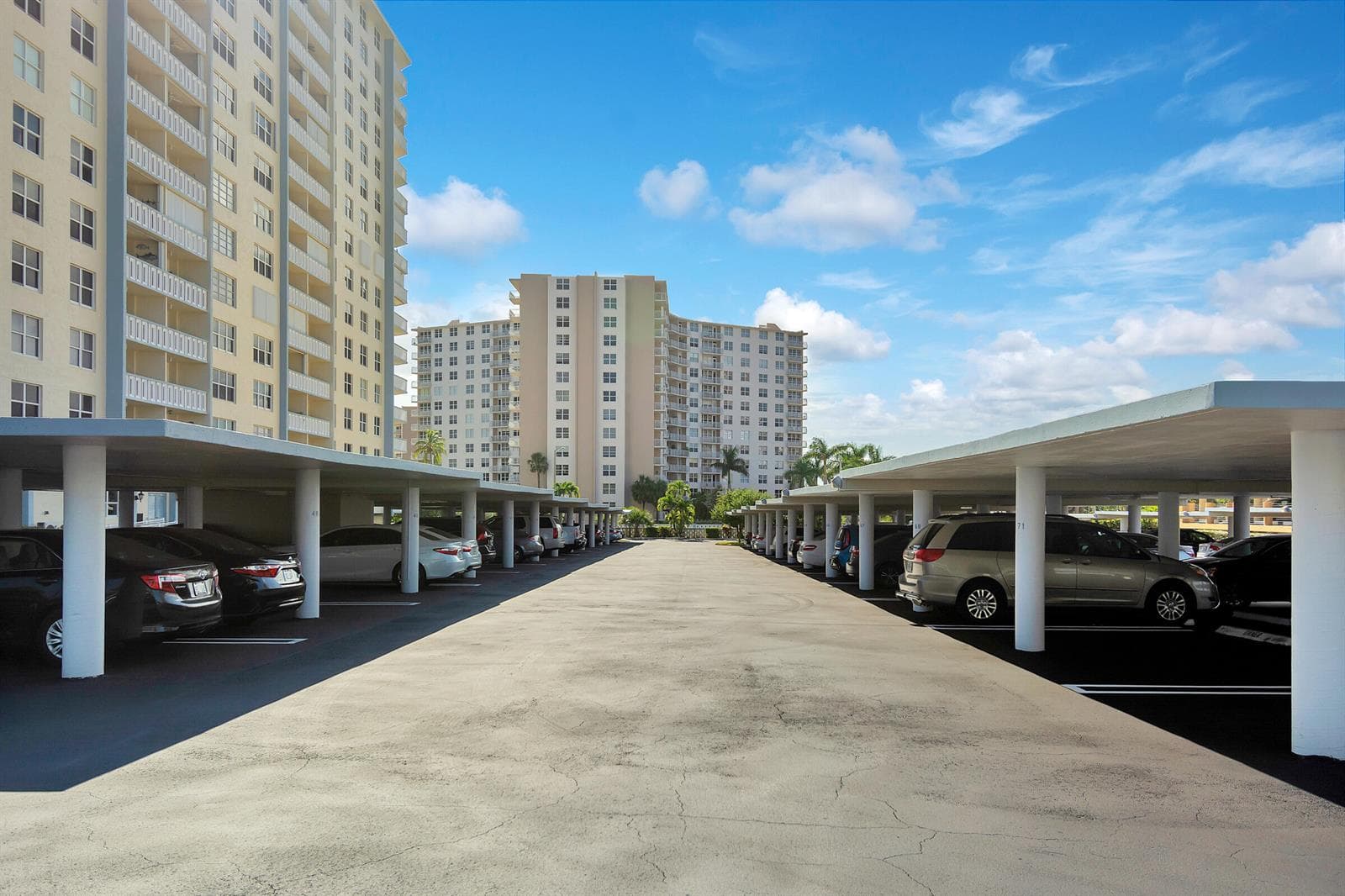 305 N. Pompano Blvd. - 28