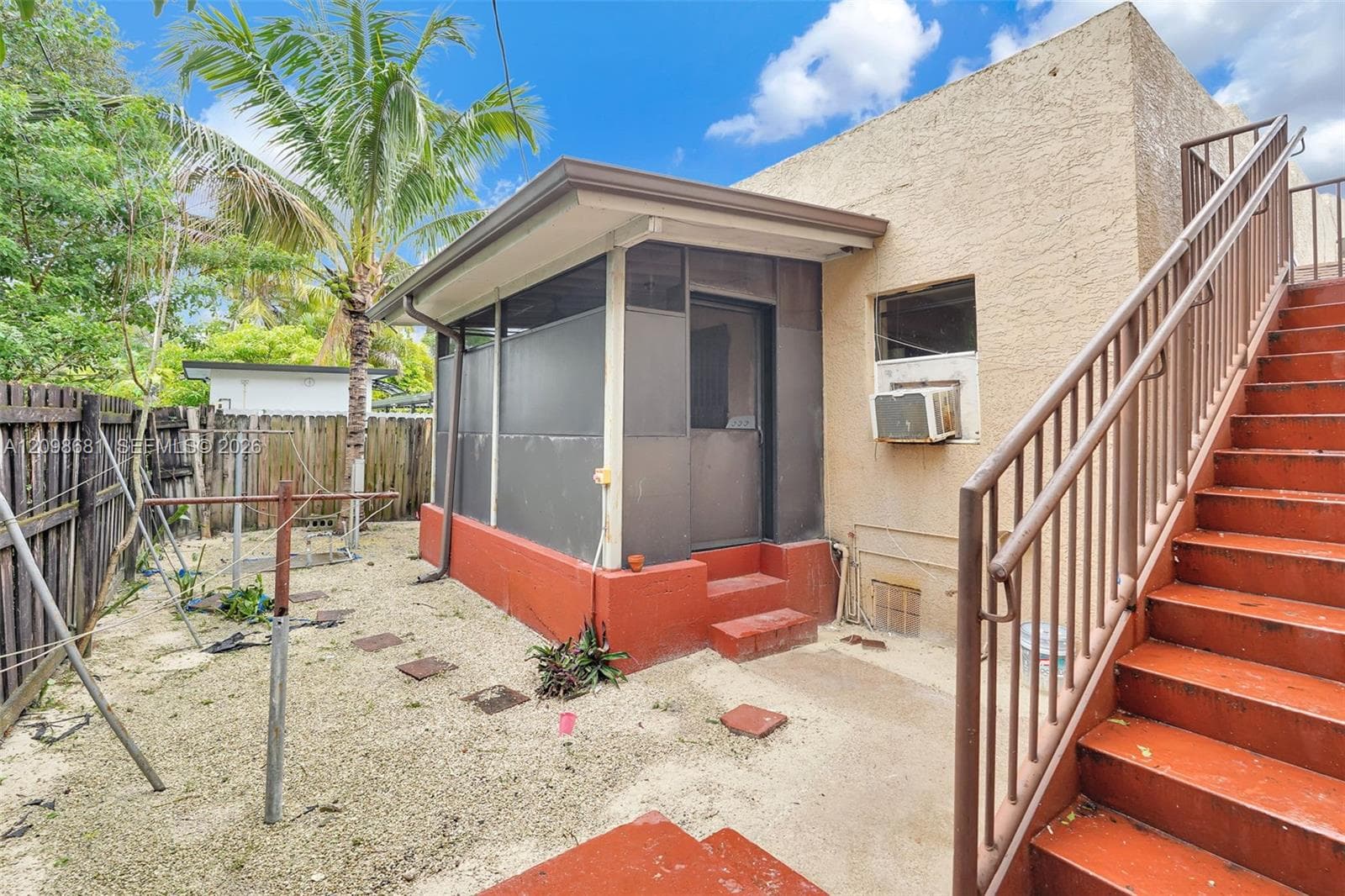 520 NW 49th St #1 photo 46