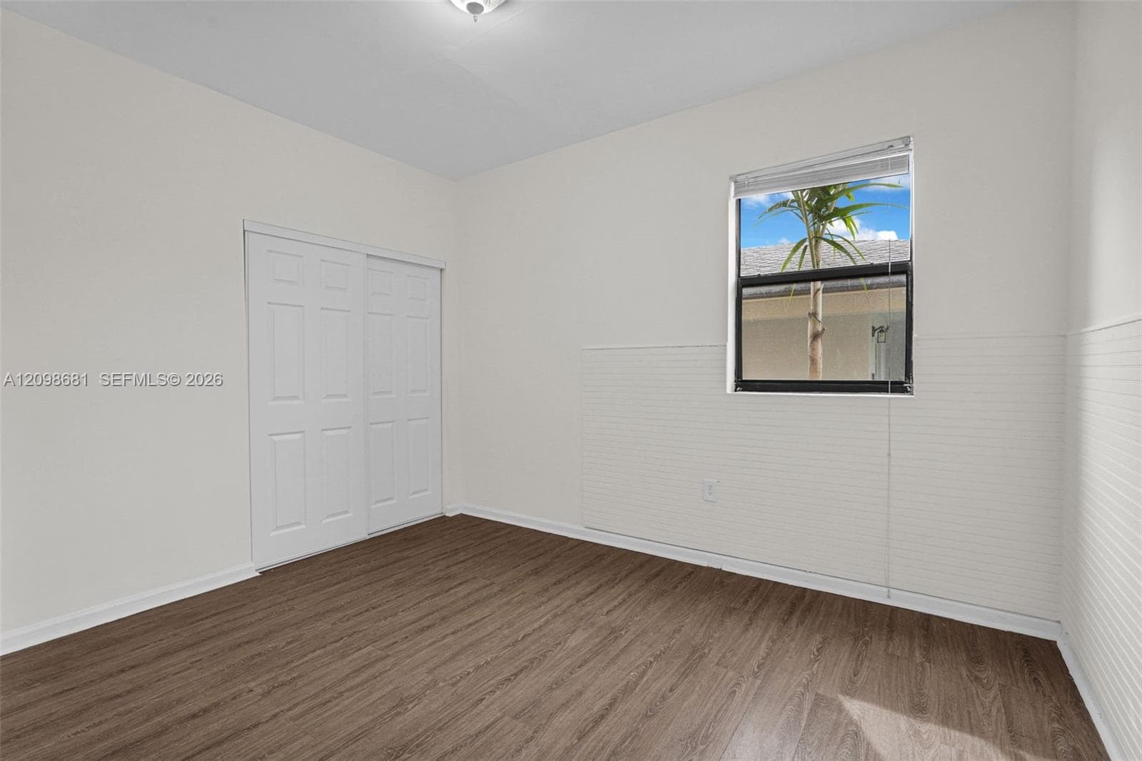 520 NW 49th St #1 photo 12