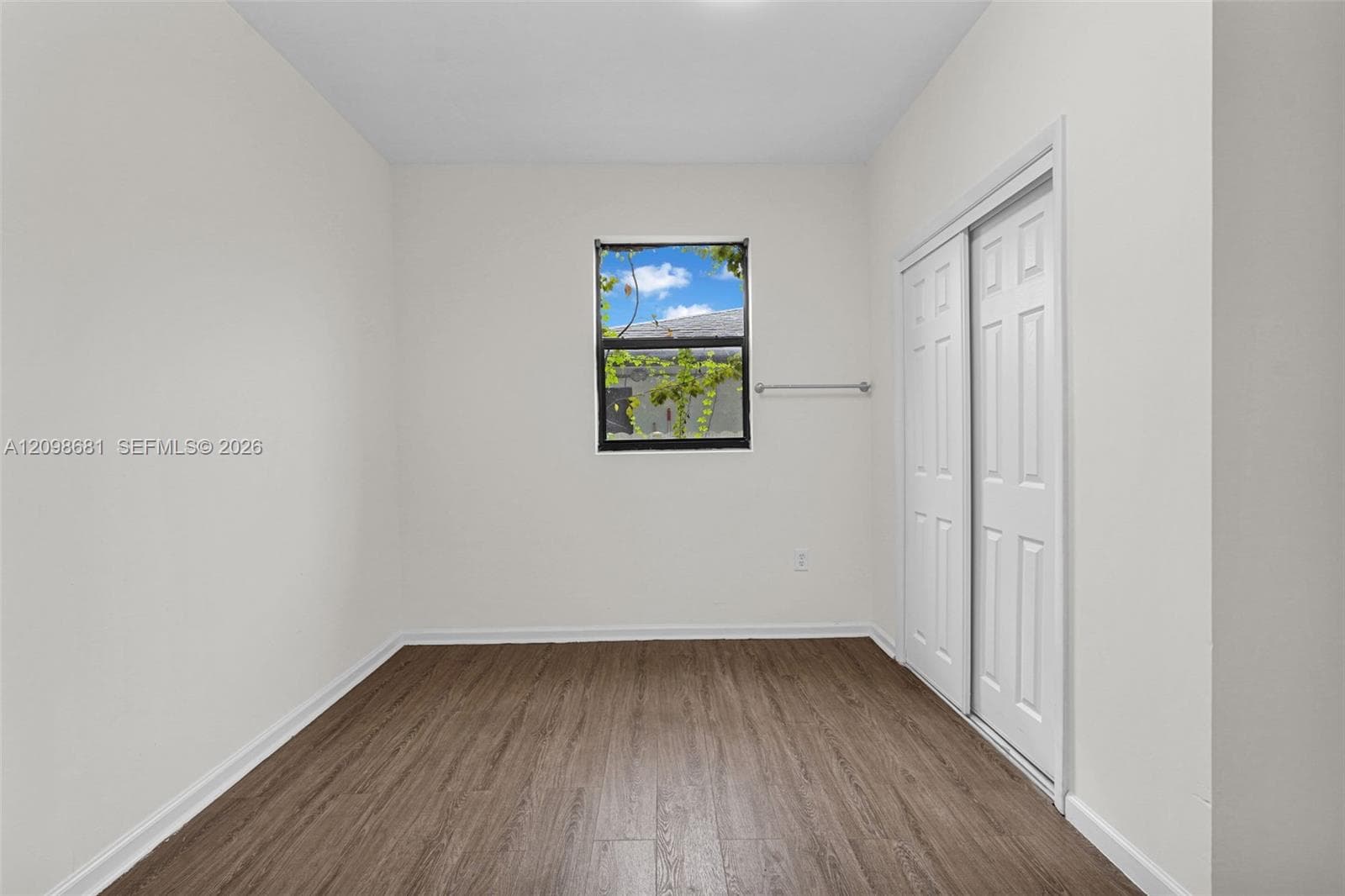520 NW 49th St #1 photo 30