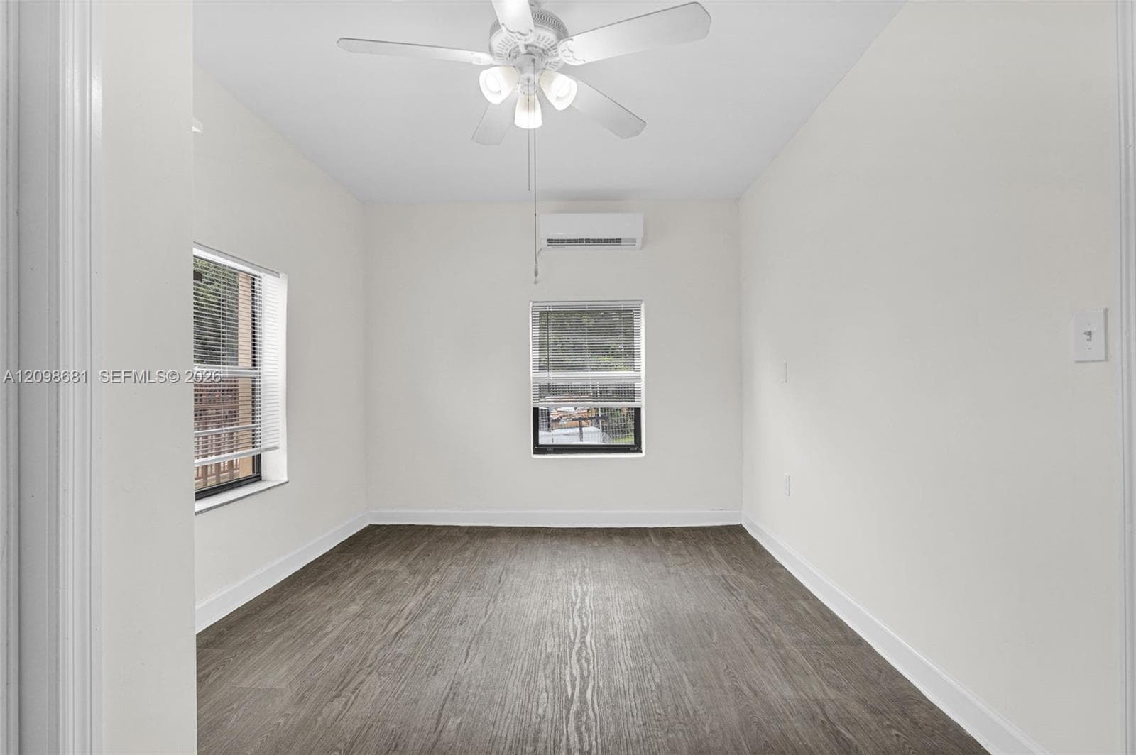 520 NW 49th St #1 photo 19