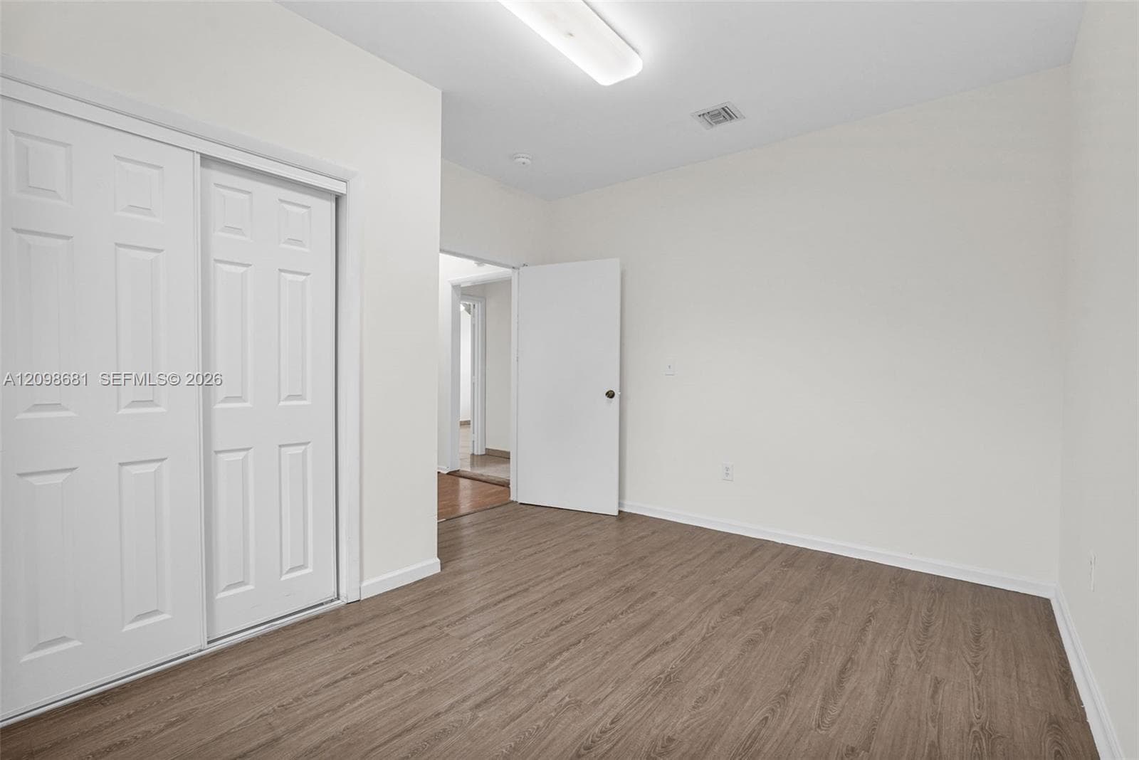520 NW 49th St #1 photo 31