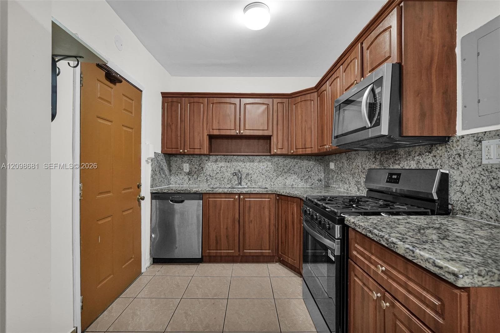 520 NW 49th St #1 photo 39