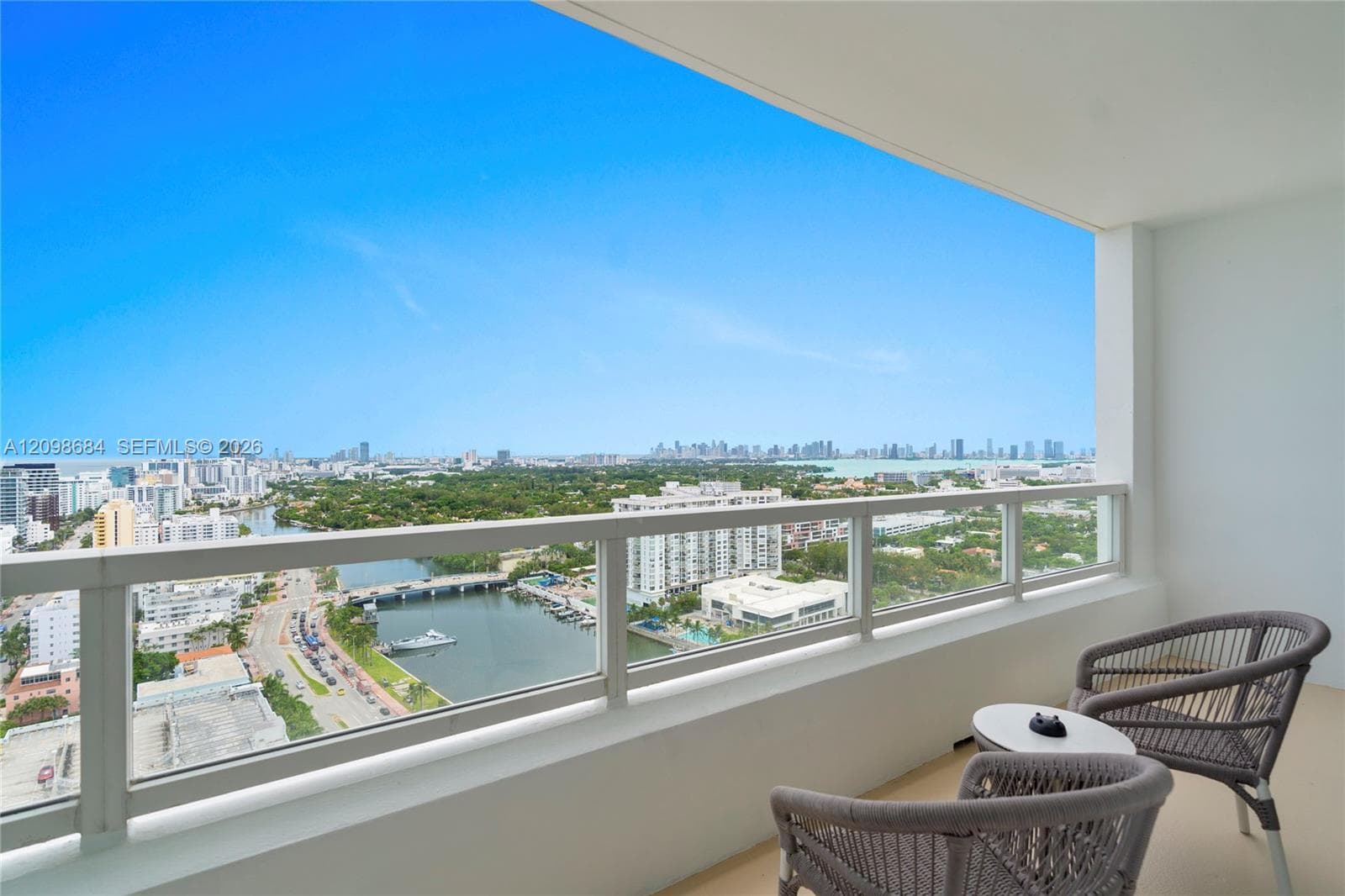 Fontainebleau Tresor · #2612 in Miami Beach - Photo 7