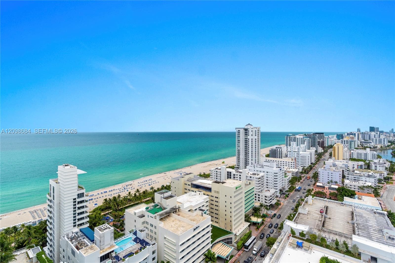 Fontainebleau Tresor · #2612 in Miami Beach - Photo 3