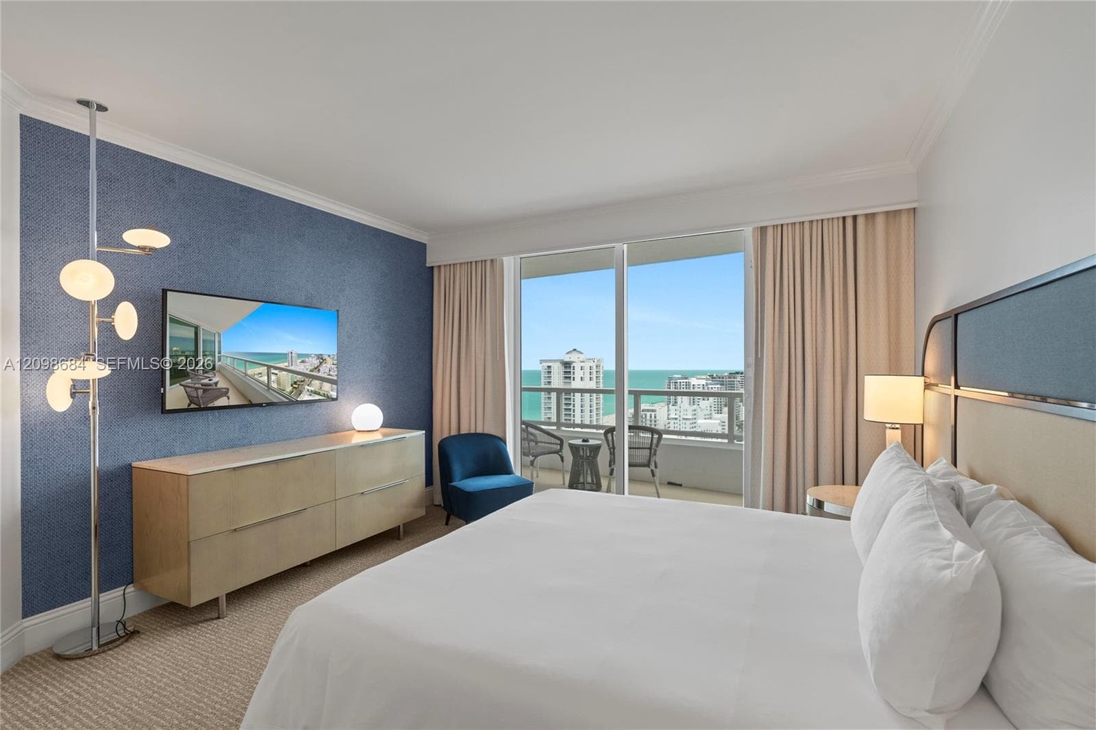 Fontainebleau Tresor · #2612 in Miami Beach - Photo 28