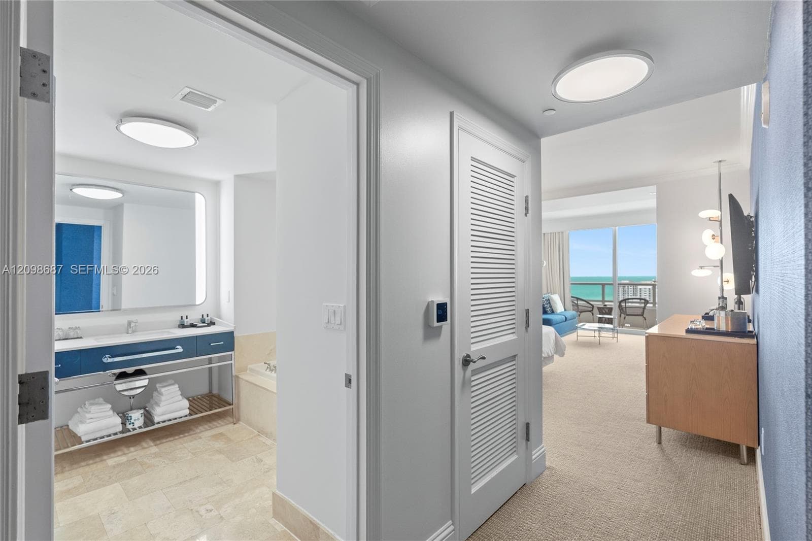 3rd bathroom - 2610