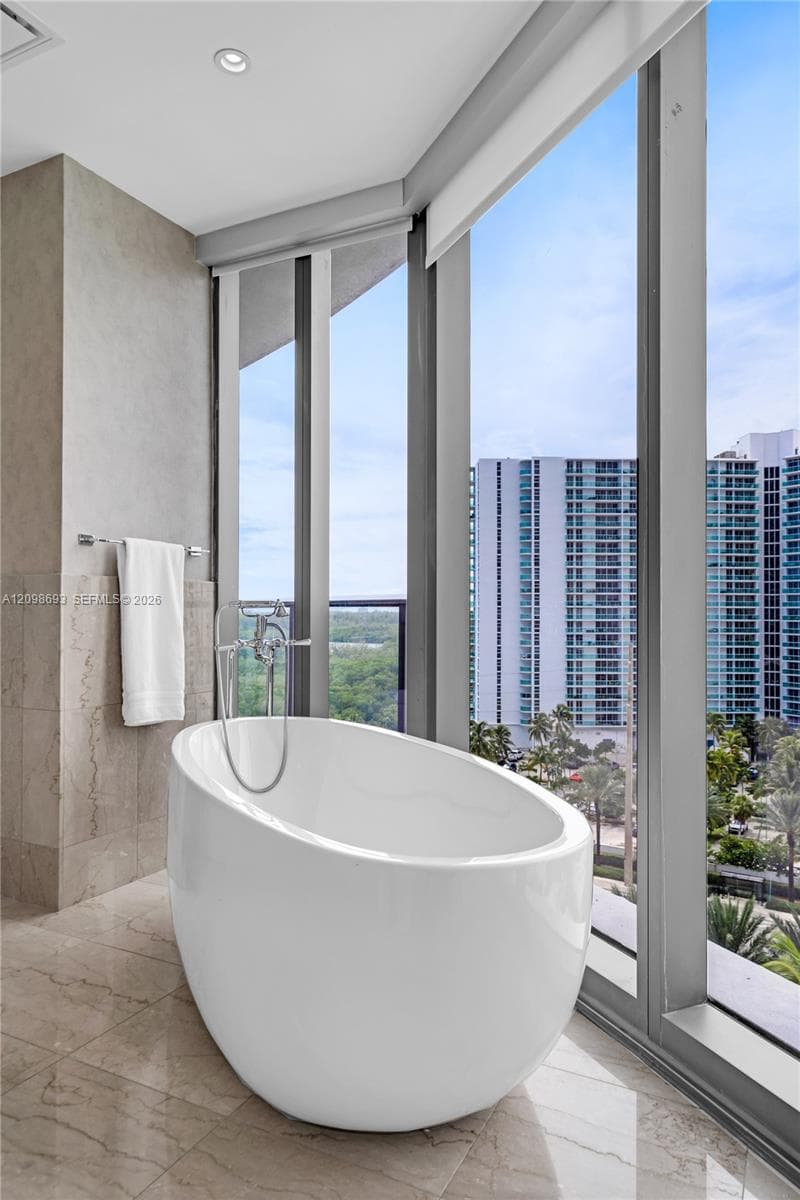 Ritz-Carlton Residences Sunny Isles · #705 in Sunny Isles Beach - Photo 53