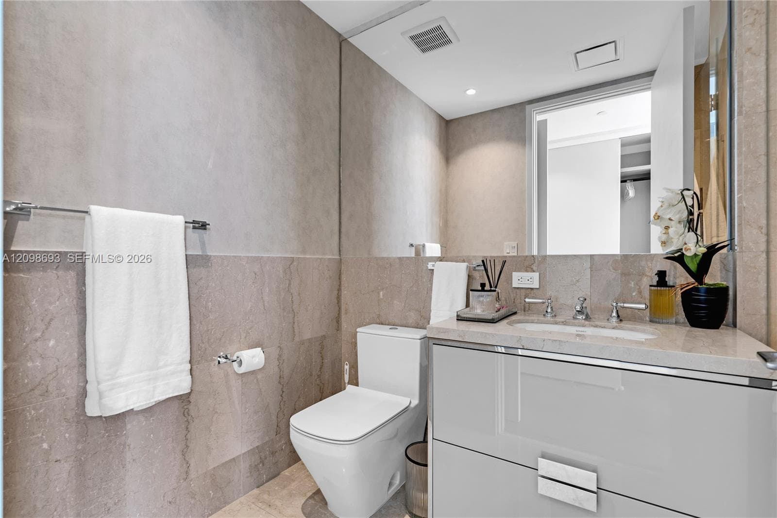 Ritz-Carlton Residences Sunny Isles · #705 in Sunny Isles Beach - Photo 45