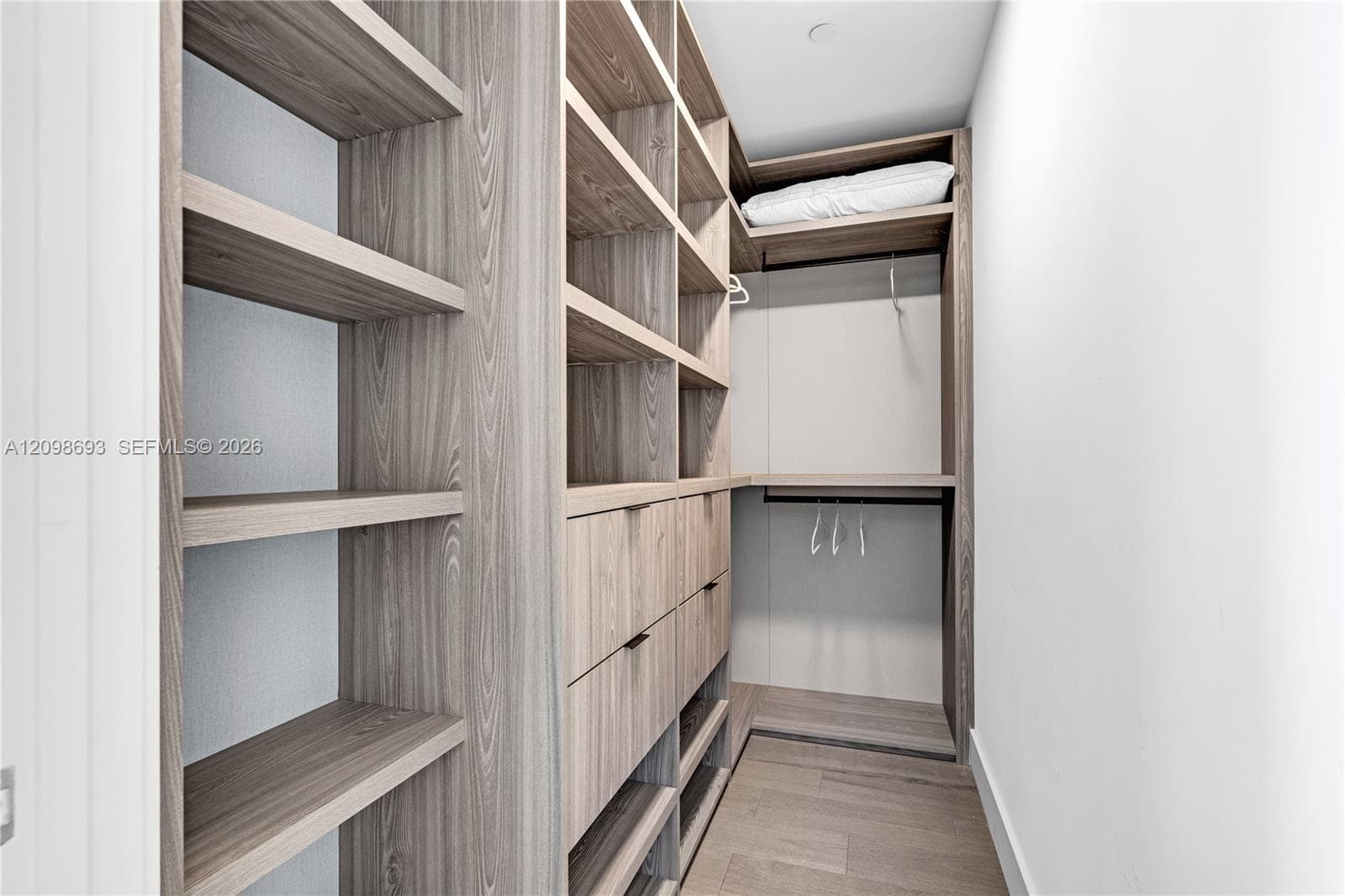 Ritz-Carlton Residences Sunny Isles · #705 in Sunny Isles Beach - Photo 51