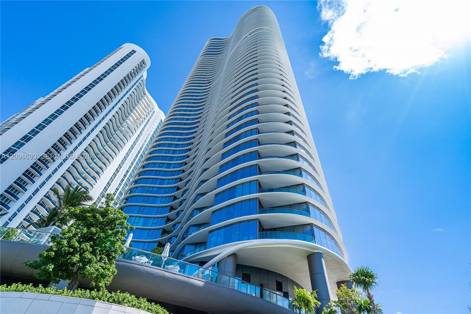 Ritz-Carlton Residences Sunny Isles · #705 in Sunny Isles Beach - Photo 59