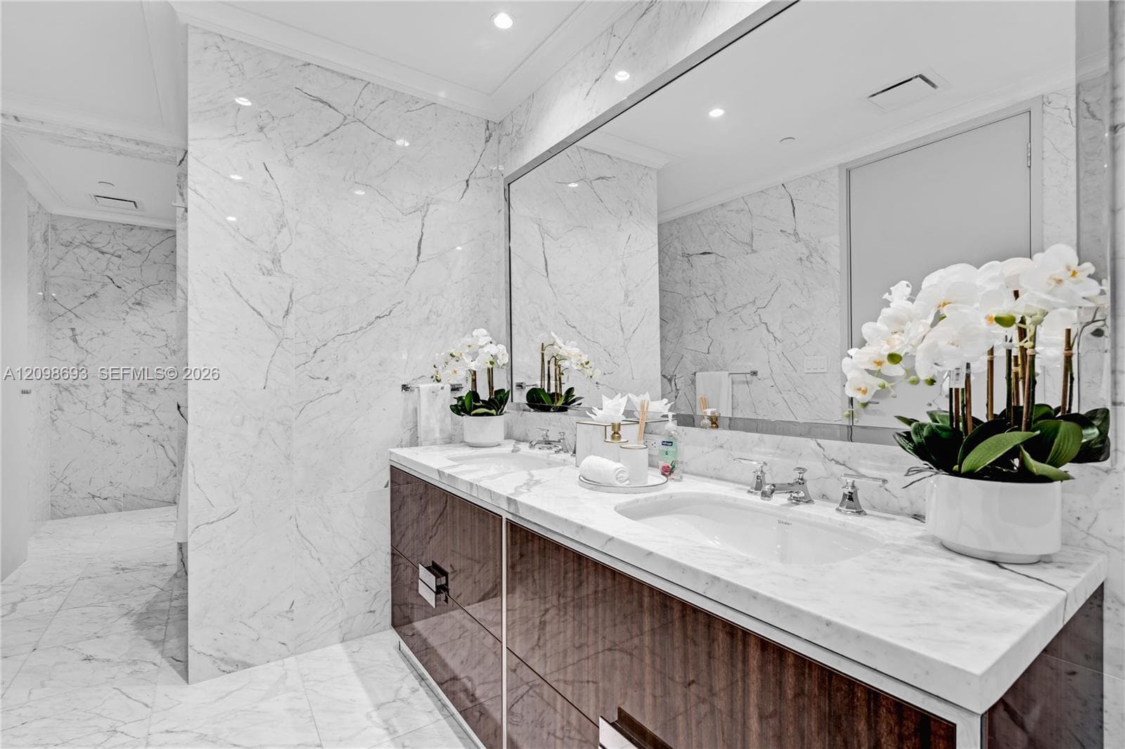 Ritz-Carlton Residences Sunny Isles · #705 in Sunny Isles Beach - Photo 37