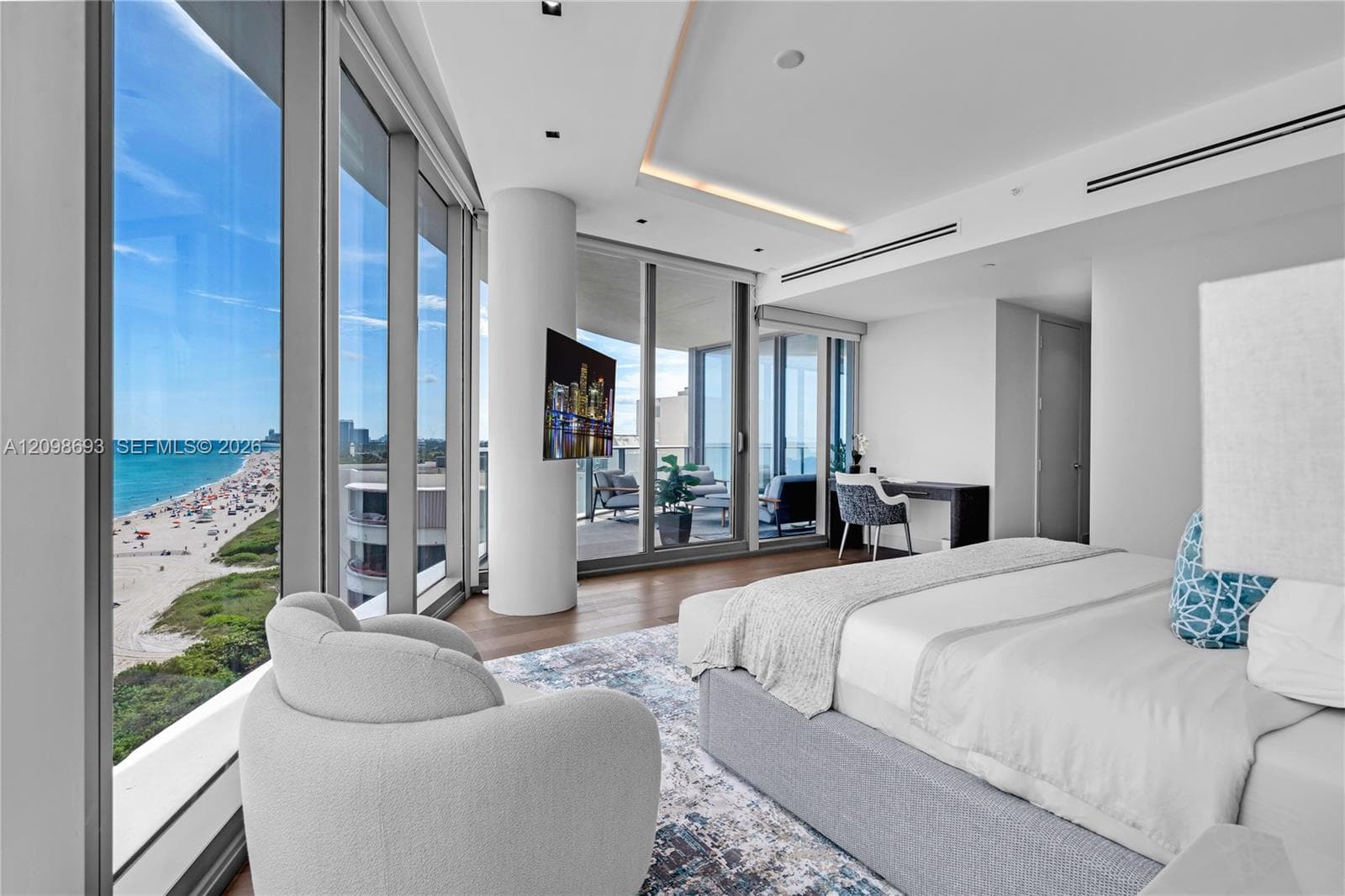 Ritz-Carlton Residences Sunny Isles · #705 in Sunny Isles Beach - Photo 31