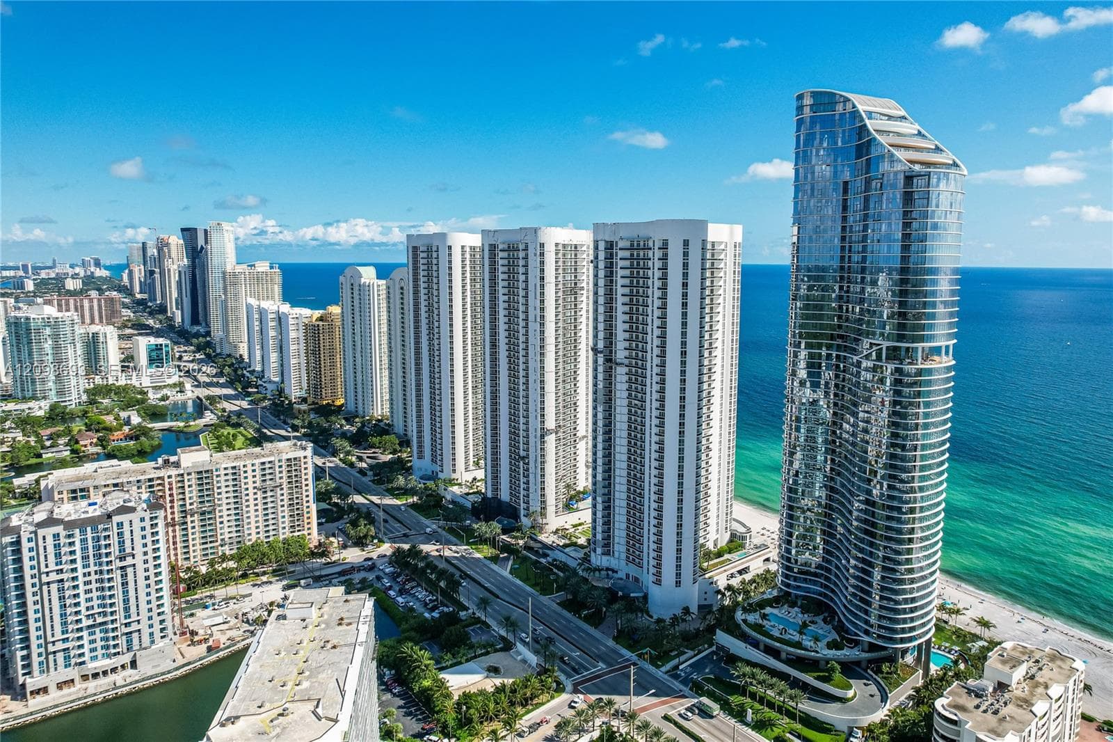 Ritz-Carlton Residences Sunny Isles · #705 in Sunny Isles Beach - Photo 70