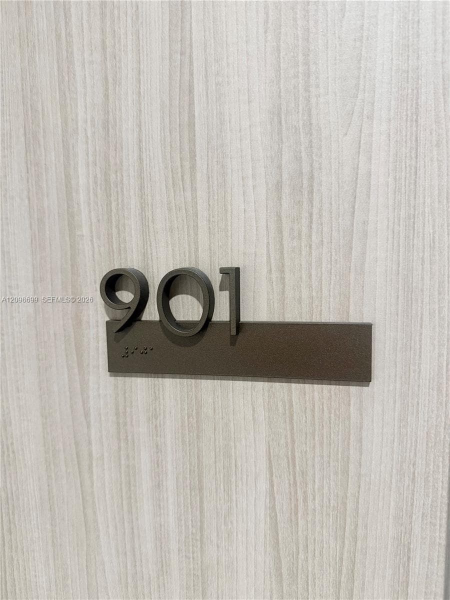 One Park Tower · #901 in North Miami - Photo 5