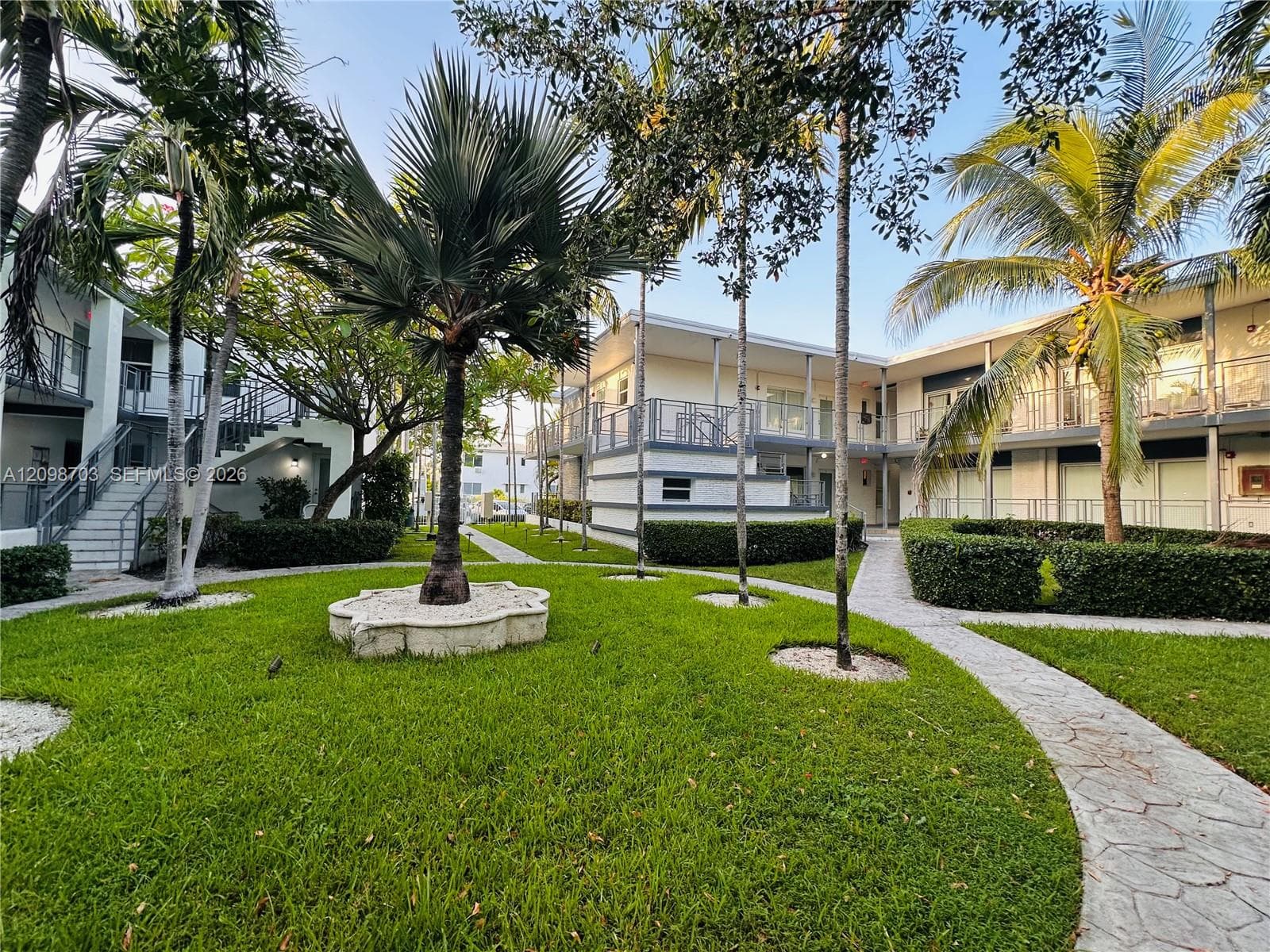 OCEANSIDE SEC ISLE OF NOR · #7 in Miami Beach - Photo 21