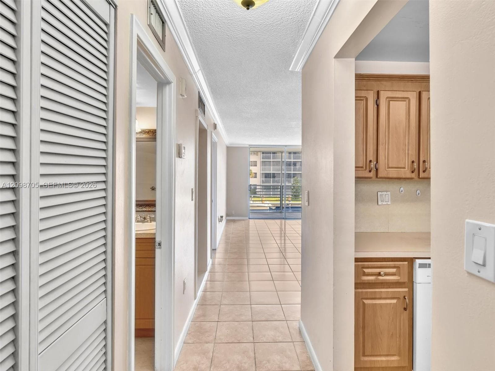 EDEN ISLES CONDO # 4 · #203 in North Miami Beach - Photo 2
